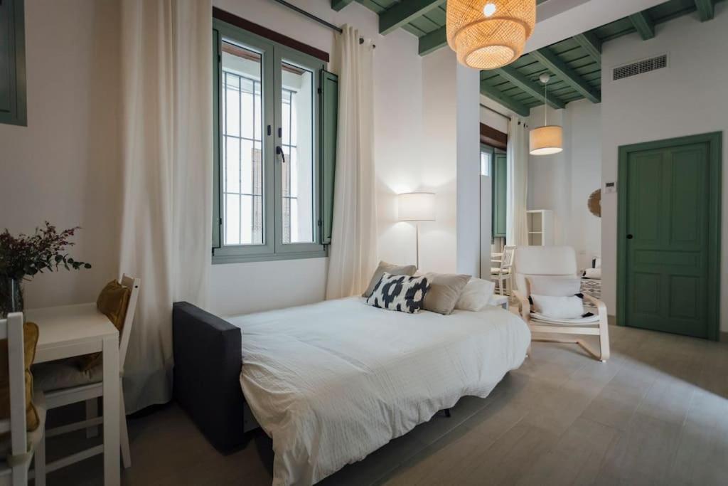 Komodo Gran Poder - Penthouse With Private Pool And Cozy Twin Bedroom Central Apartment Sevilla Exteriér fotografie