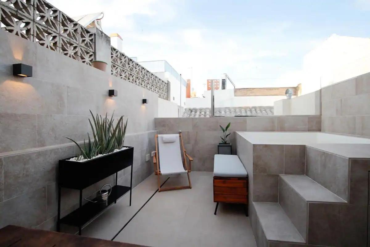 Komodo Gran Poder - Penthouse With Private Pool And Cozy Twin Bedroom Central Apartment Sevilla Exteriér fotografie
