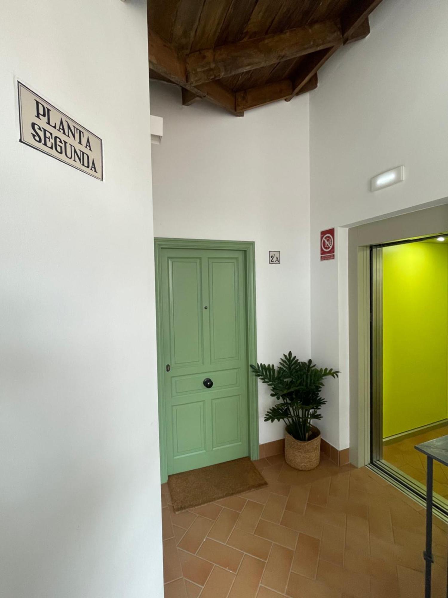 Komodo Gran Poder - Penthouse With Private Pool And Cozy Twin Bedroom Central Apartment Sevilla Exteriér fotografie